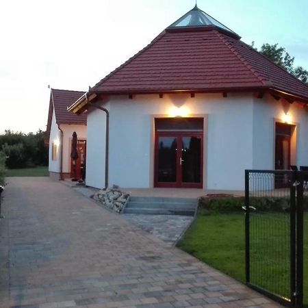 Egrelato Vendeghaz Appartement Balatonakali Buitenkant foto