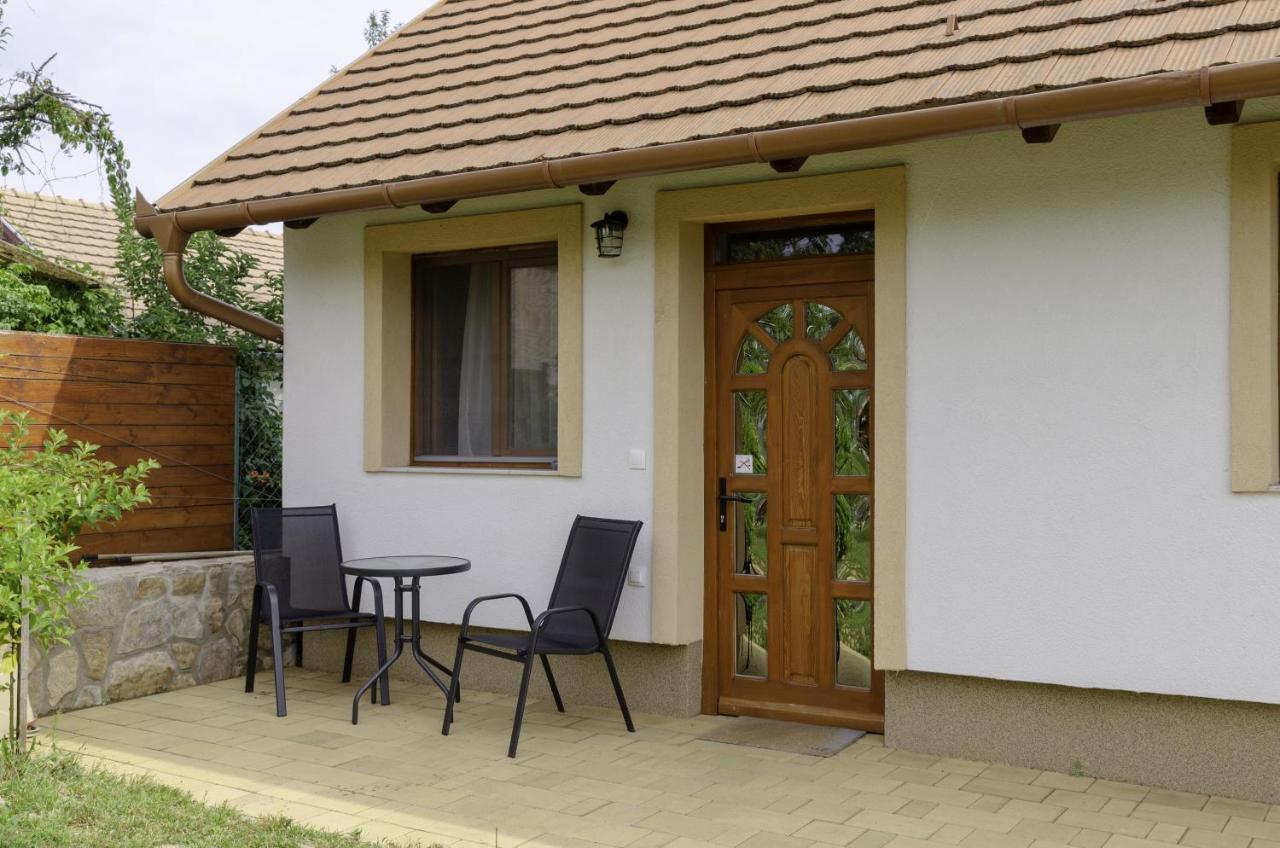 Egrelato Vendeghaz Appartement Balatonakali Buitenkant foto