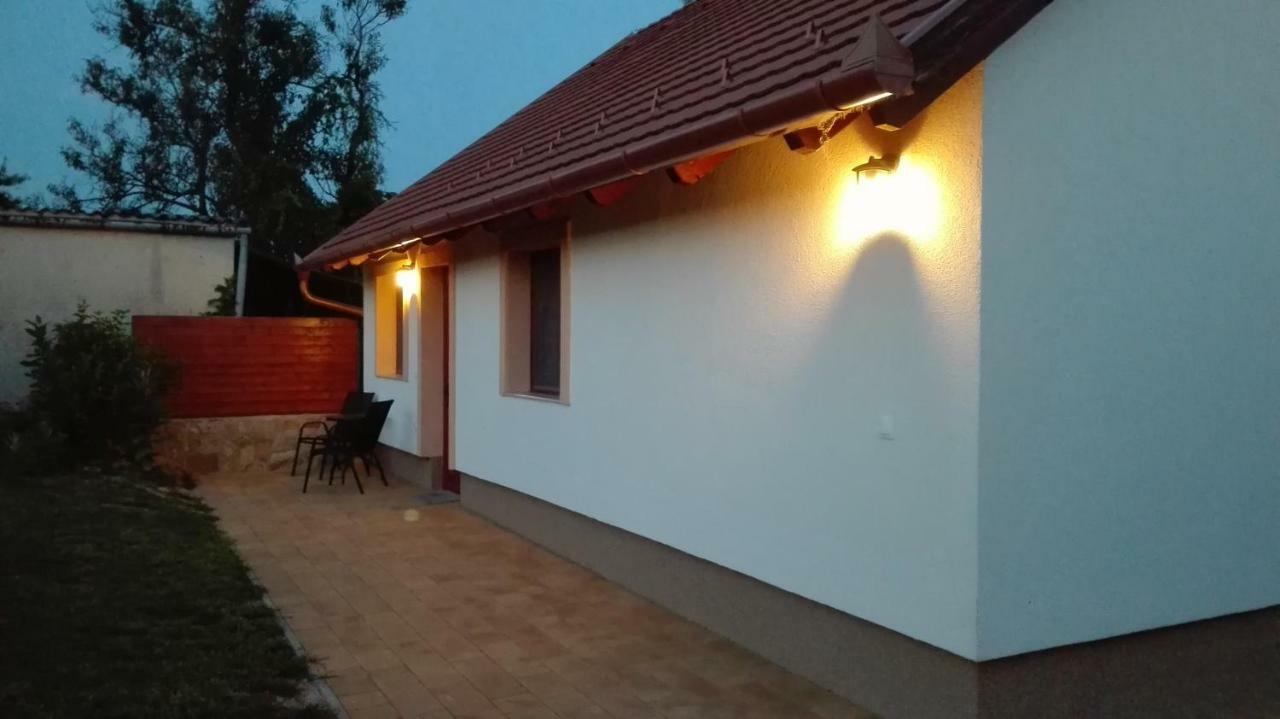 Egrelato Vendeghaz Appartement Balatonakali Buitenkant foto